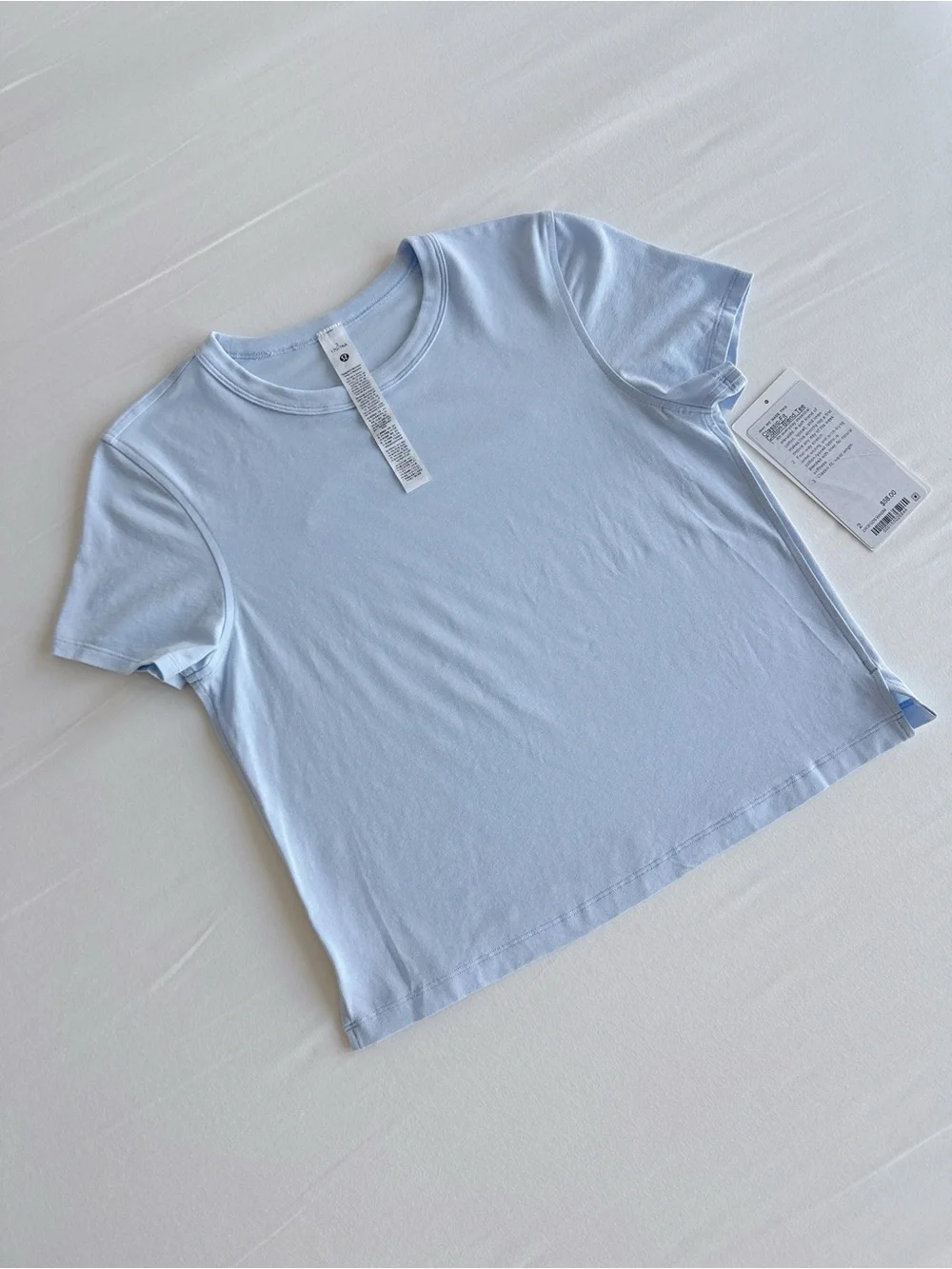 lululemon Classic-Fit Cotton-Blend Tee Windmill Size 2 NWOT (Asia Exclusive)